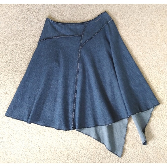 DKNY • chambray skirt - Picture 3 of 4
